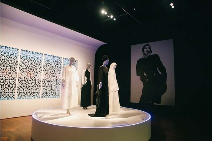 Contemporary Muslim Fashions Opens in San Francisco