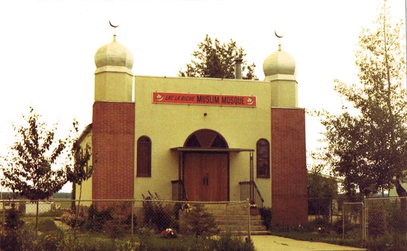 A Century of Islam in a Small Alberta Town