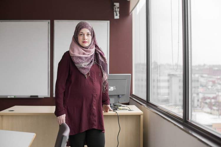 The Sisters: A Positive Representation of Canadian Muslim Women - About Islam
