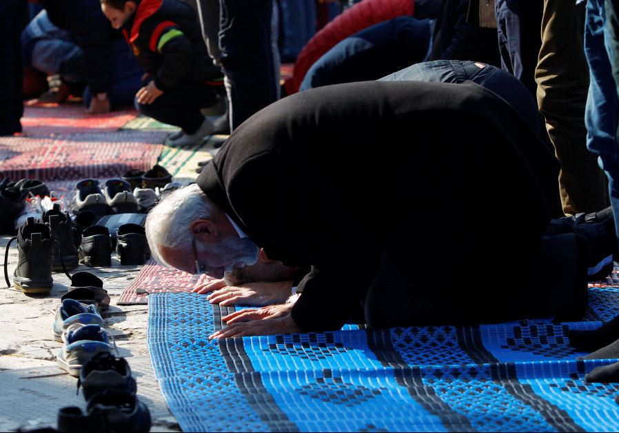 Can a Sick Person Pray While Seated?