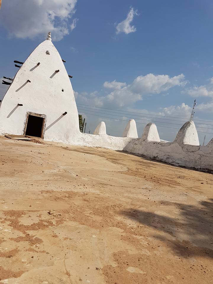 Inside a 700-Year-Old Mosque in Ghana: Simply Amazing! - About Islam