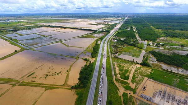 A Flood of Caring: Trinidad Muslims Help Victims - About Islam