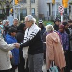 Toronto Muslims Form 'Rings of Peace' Around Synagogues - About Islam