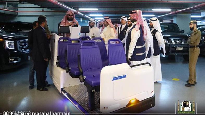 New Electric Vehicles to Help Elderly Pilgrims in Makkah - About Islam
