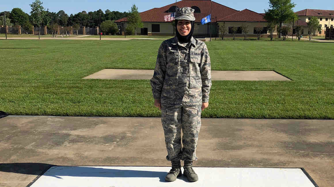 Meet First US Air Force JAG Officer to Wear Hijab - About Islam