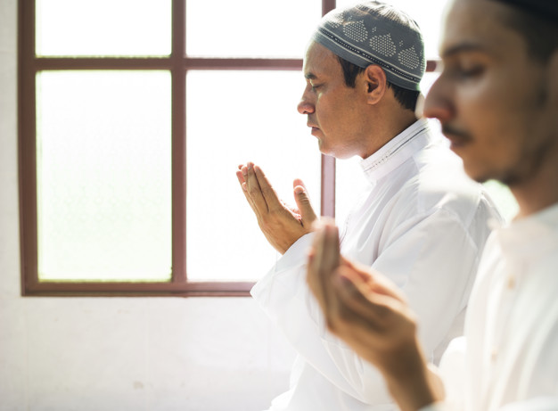 Want to Have Khushu in Prayer? Try These Tips