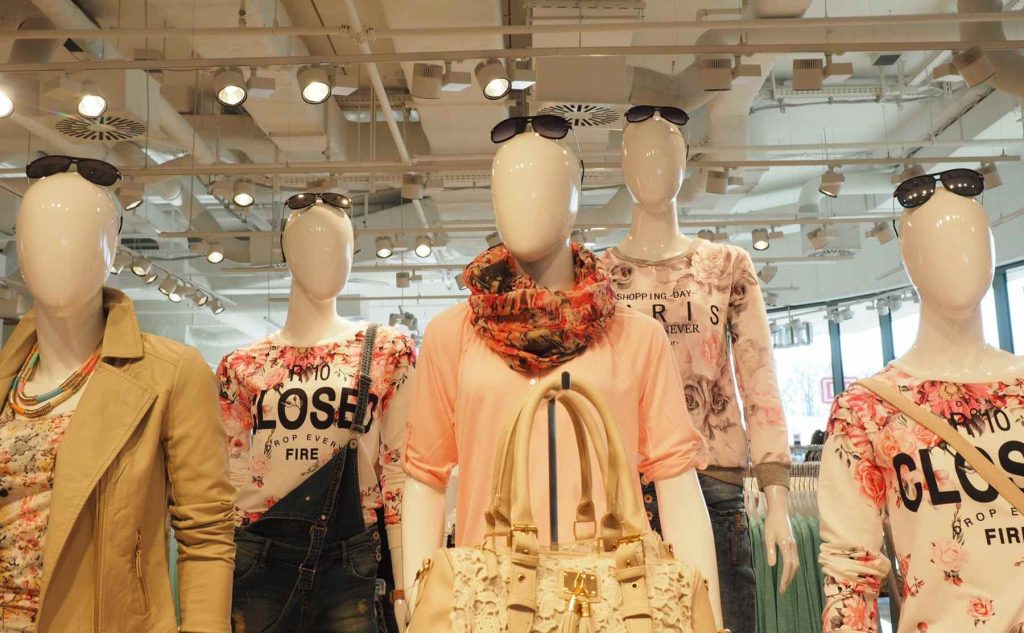 Before You Judge Your Non-Hijabi Sister...