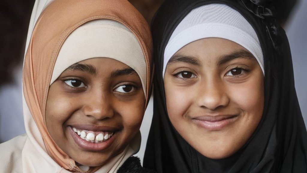 All Smiles and Beautiful Spirit as Wellington Holds Open Mosque Day ...