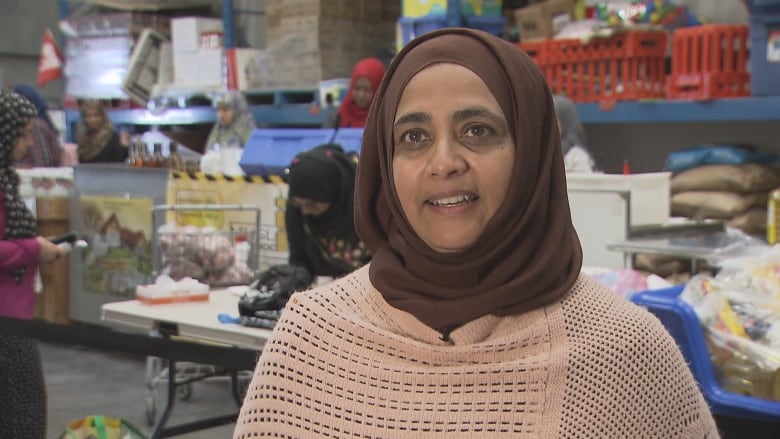 Launching Food Drive for Needy, Canadian Muslims Combine Giving with Fasting - About Islam