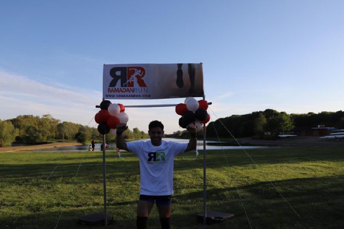 Muslim Runner Completes Peterborough Marathon While Fasting - About Islam