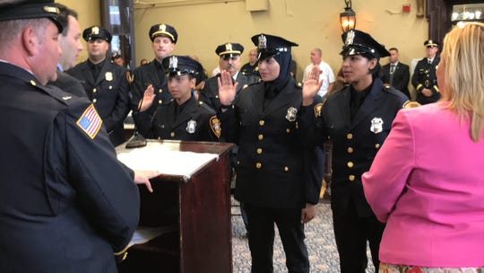 Paterson Police Welcome First Hijabi Officer - About Islam