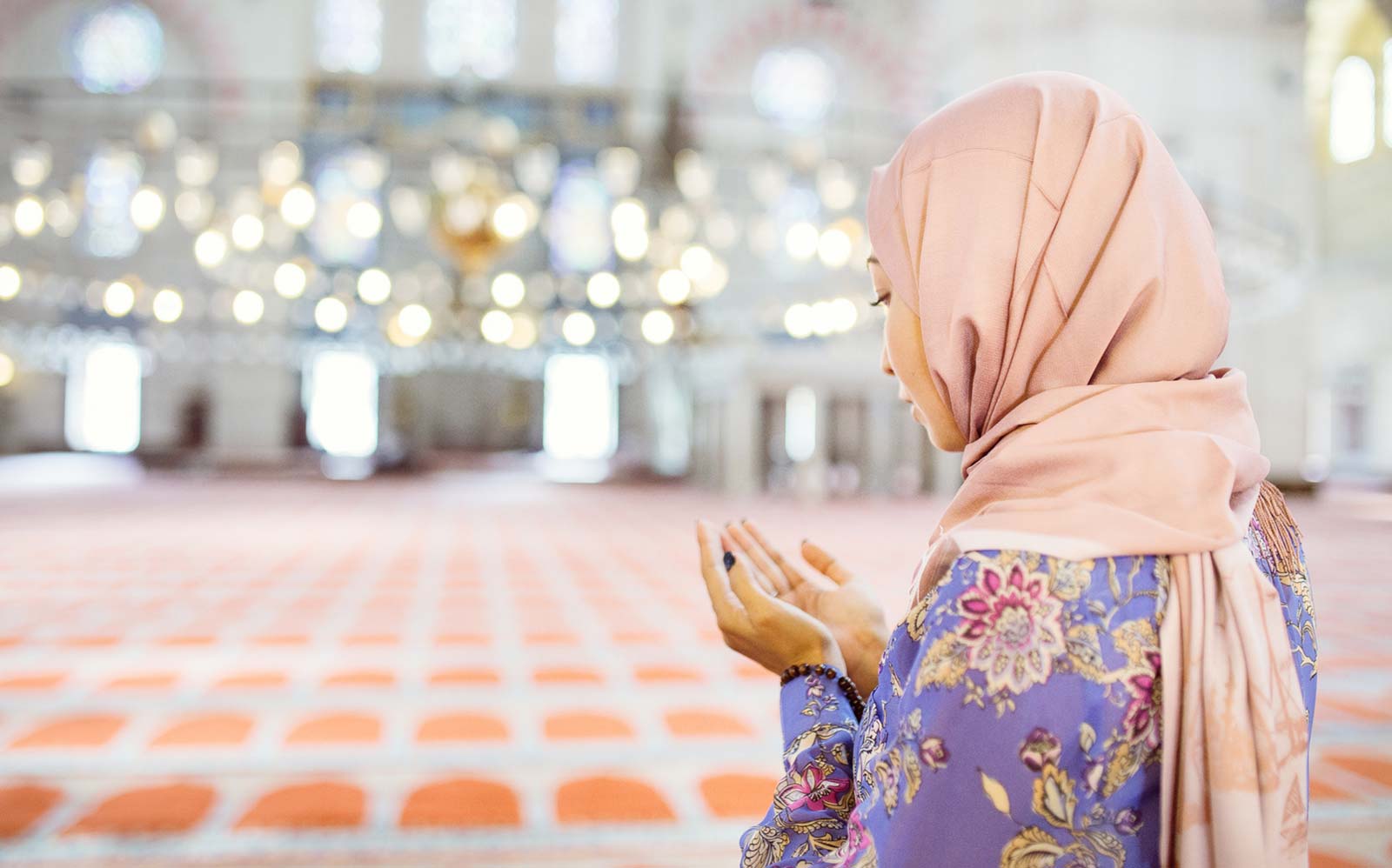 Praying Muslim Picture - Anti Vuvuzela