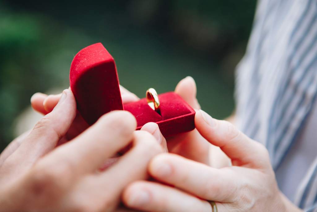 I Want to Marry a Foreign Muslim; My Dad Disowned Me