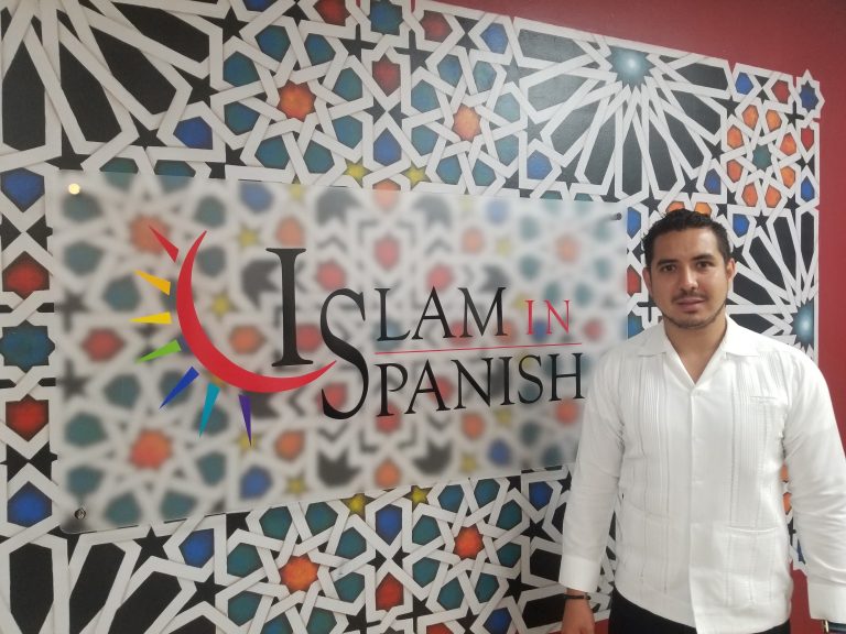 Latino Muslim Community Thrives in Dallas - About Islam