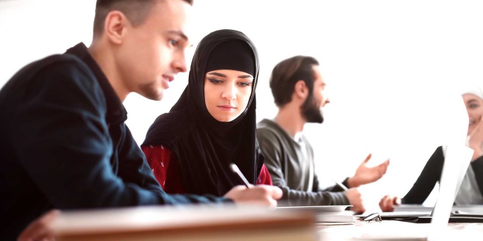 7 Tips for Muslim Students on Campus
