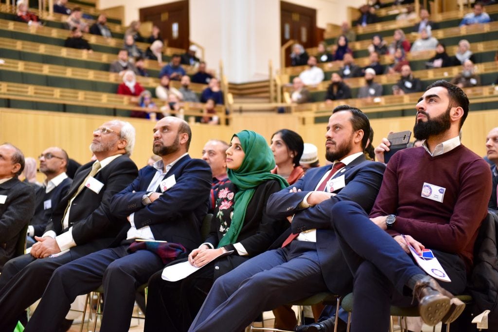 COVID-19: Transitioning to Digital Mosque Services in UK - About Islam