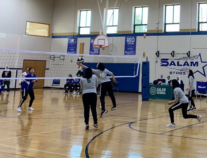 Hijabi Athletes: Salam Stars Challenge Stereotypes in Milwaukee - About Islam