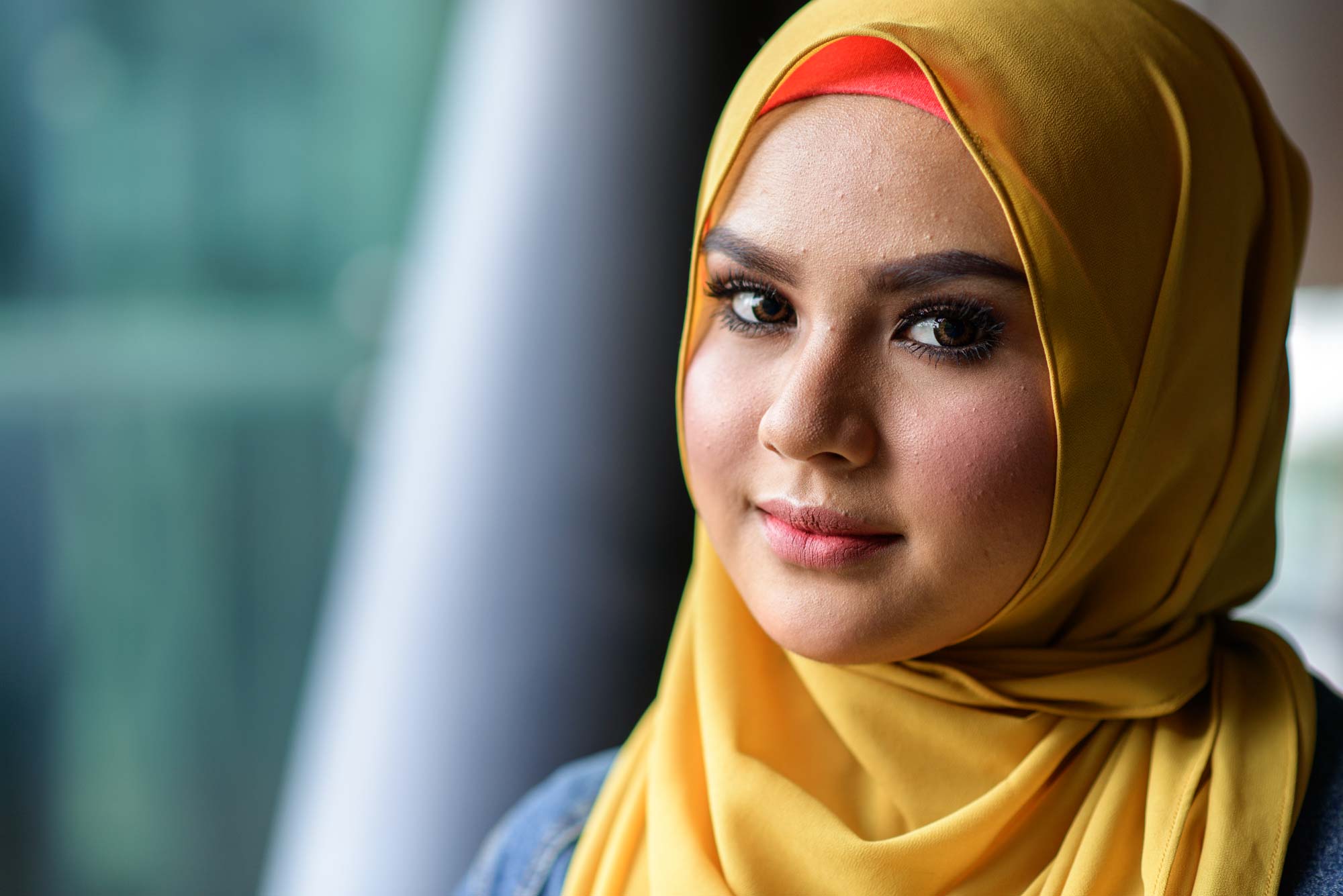 4 Tips to Wear Your Hijab  Safely in the West About Islam 