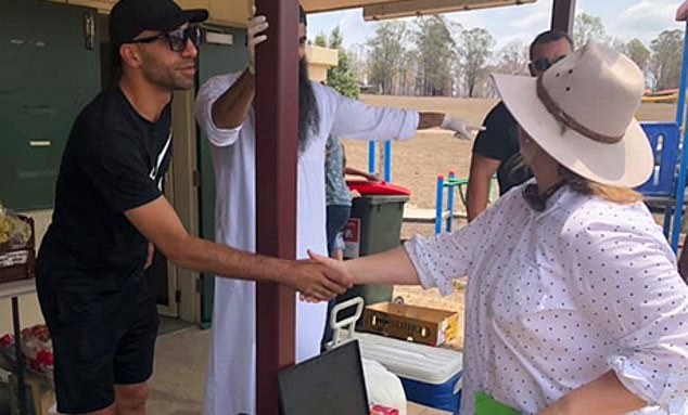Aussie Muslim Men Host Another Free BBQ to Bushfire Victims - About Islam