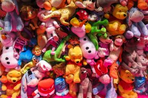 various-stuffed-toys-on-sale-at-stall-Can Muslims Sell Cross-Decorated Items?