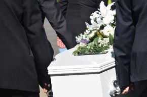 Kissing Dead Brother by Menstruating Woman: Permissible?