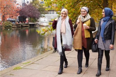 British Muslim Advises Youth on Ways to Positively Impact Community