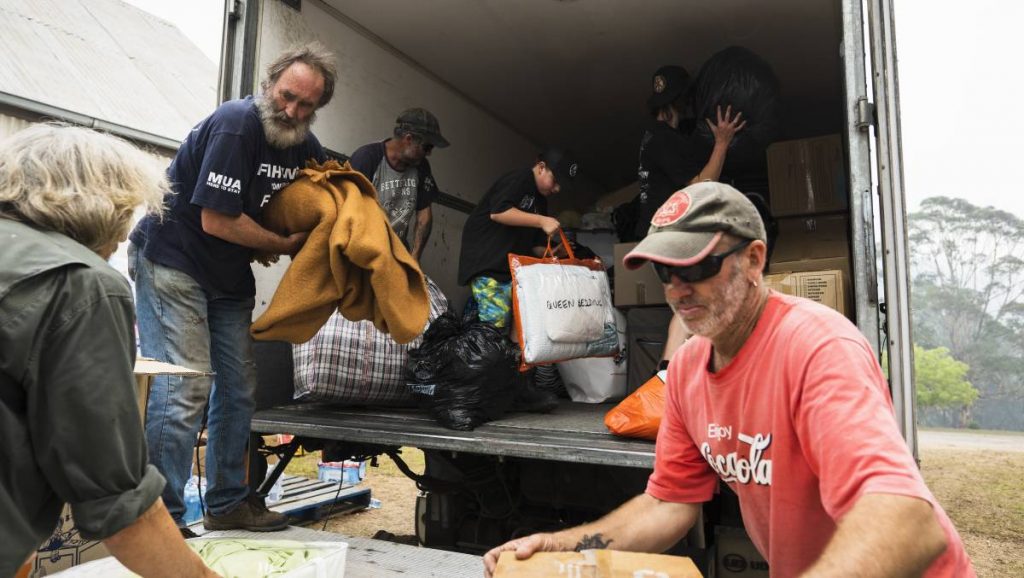 Sydney Muslims Deliver Aid to Bushfire Devastated Areas - About Islam