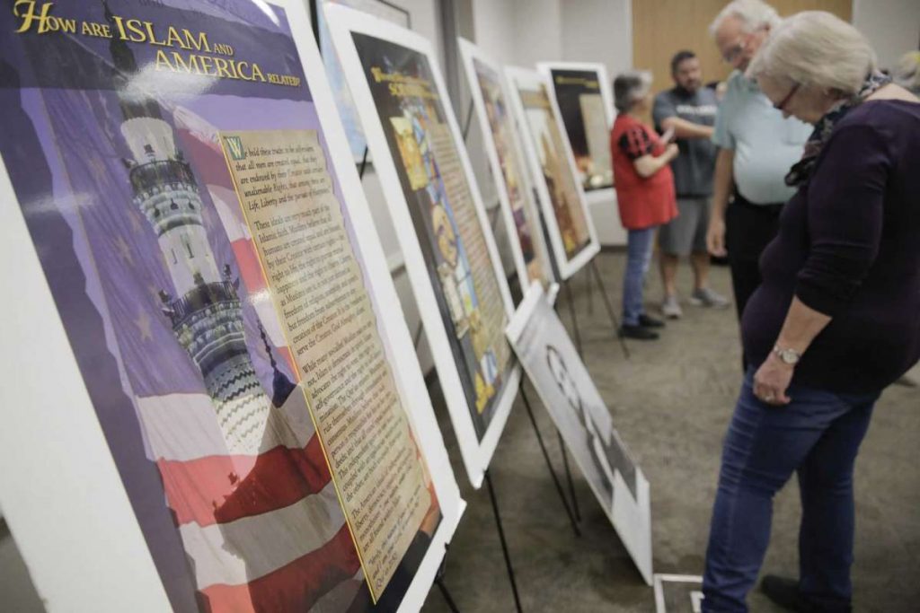 Houston Residents Gather to Learn About Islam, Interact with Muslim Neighbors - About Islam