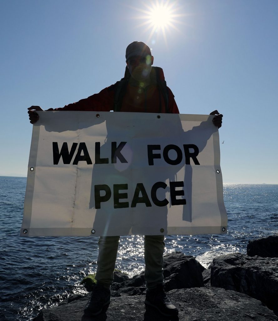 ISTANBUL, TURKEY – FEBRUARY 2: British muslim Farid Feyadi poses for a photo to show his project “Walk for Peace” which starts from London to Mecca, to the world that Islam is a peaceful religion, in Istanbul, Turkey on February 2, 2020. 
 ( İdris Sülün – Anadolu Ajansı )