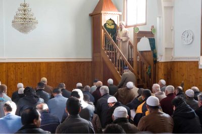 Can Mosque Imams Earn a Salary?