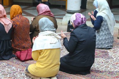 Can Women Call the Iqamah for Prayer?