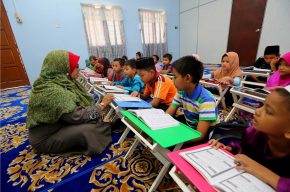 Islamic Centers Attract Youth to Their Activities