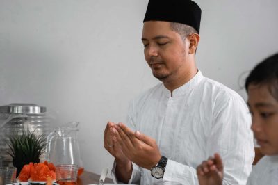 How Do I Explain Ramadan to My Non-Muslim Friends?