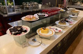 Is It Permissible to Sell Food During the Day in Ramadan?