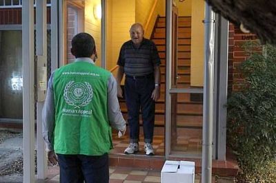Pensioners Tearful After Aussie Muslim Charity Hands