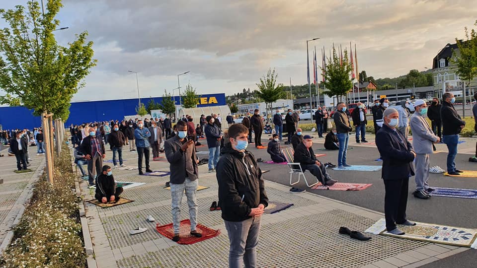 IKEA Germany Store Offers Car Park for Muslims `Eid Prayer - About Islam