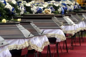 Offering Funeral Prayers On Fridays For Muslims Who Died From COVID-19: Permissible?