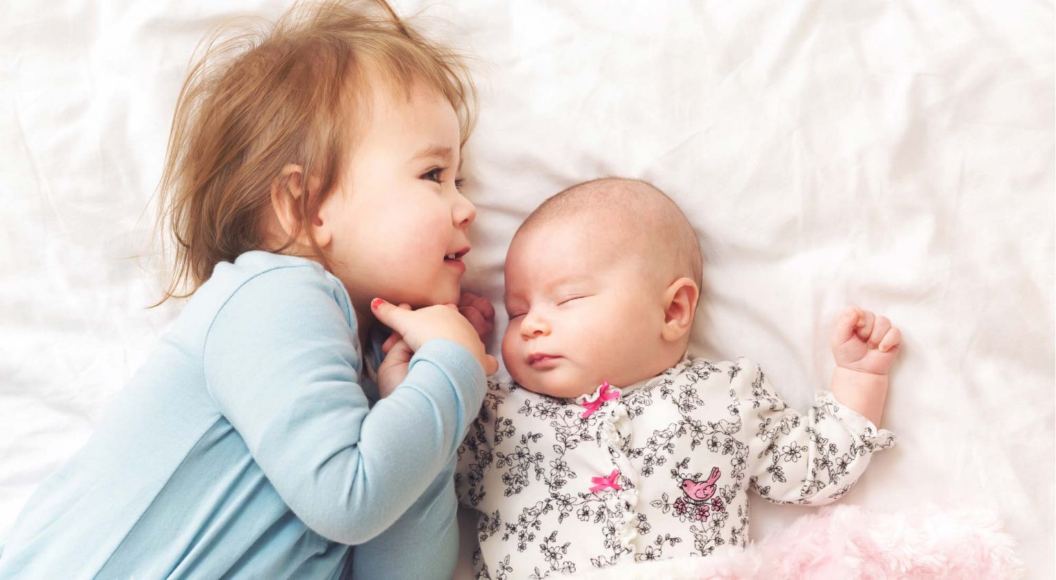 How To Prevent Your Toddler From Being Jealous Of A New Sibling