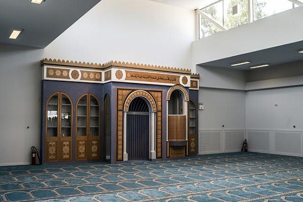 Greece to Close Muslim Prayer Hall - About Islam