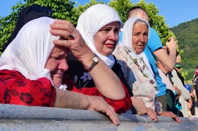 Srebrenica: Mothers Remember Genocide - About Islam