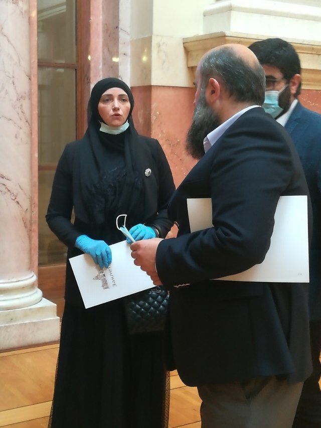 First Hijabi Serbian Elected to Parliament - About Islam