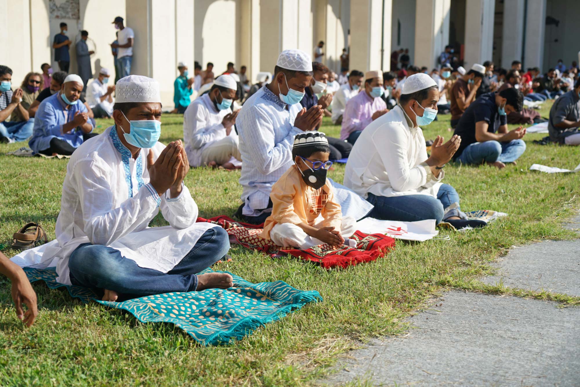 `Eid in Pictures: Muslims Celebrate `Eid Amidst Pandemic - About Islam