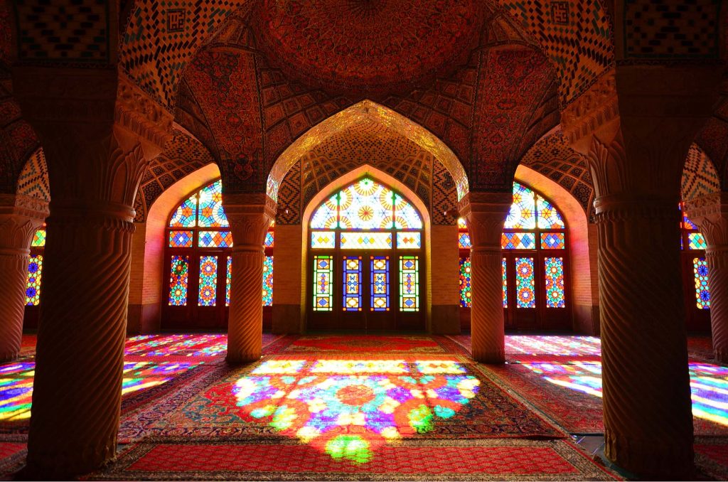 Here is One of World's Most Beautiful Mosques, with Its Whirling Colors - About Islam