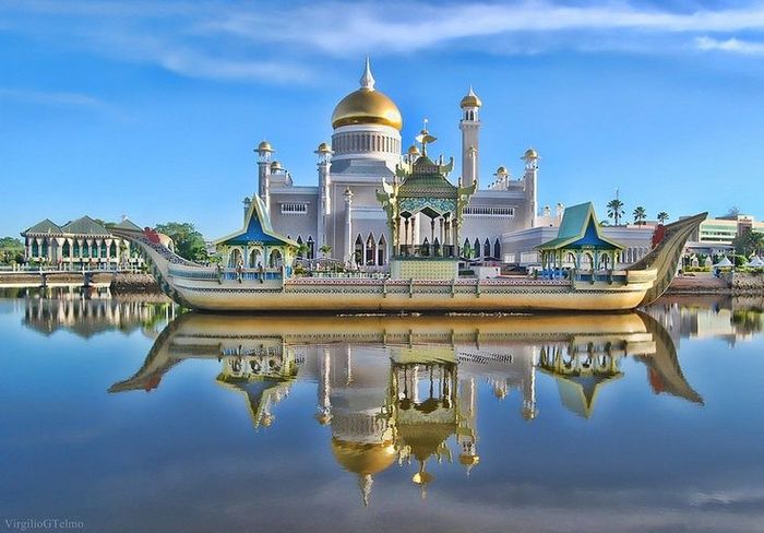 World's Top 10 Floating Mosques - About Islam