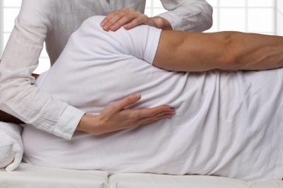 Can a Muslim Woman Go to a Male Chiropractor?