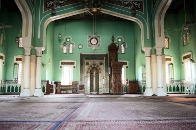 Is Reciting Quran With Tajweed Necessary for Silent Prayers?