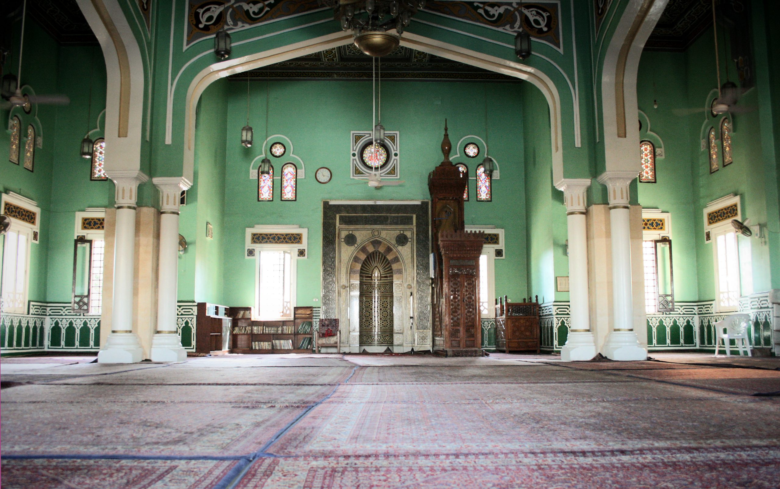 Is Reciting Quran With Tajweed Necessary for Silent ...