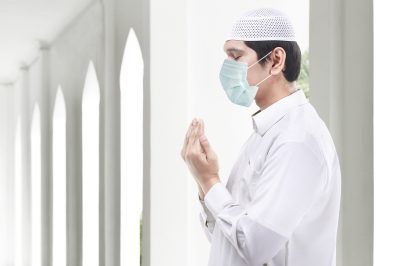 COVID-19: Is It Permissible to Combine Prayers at Mosques?