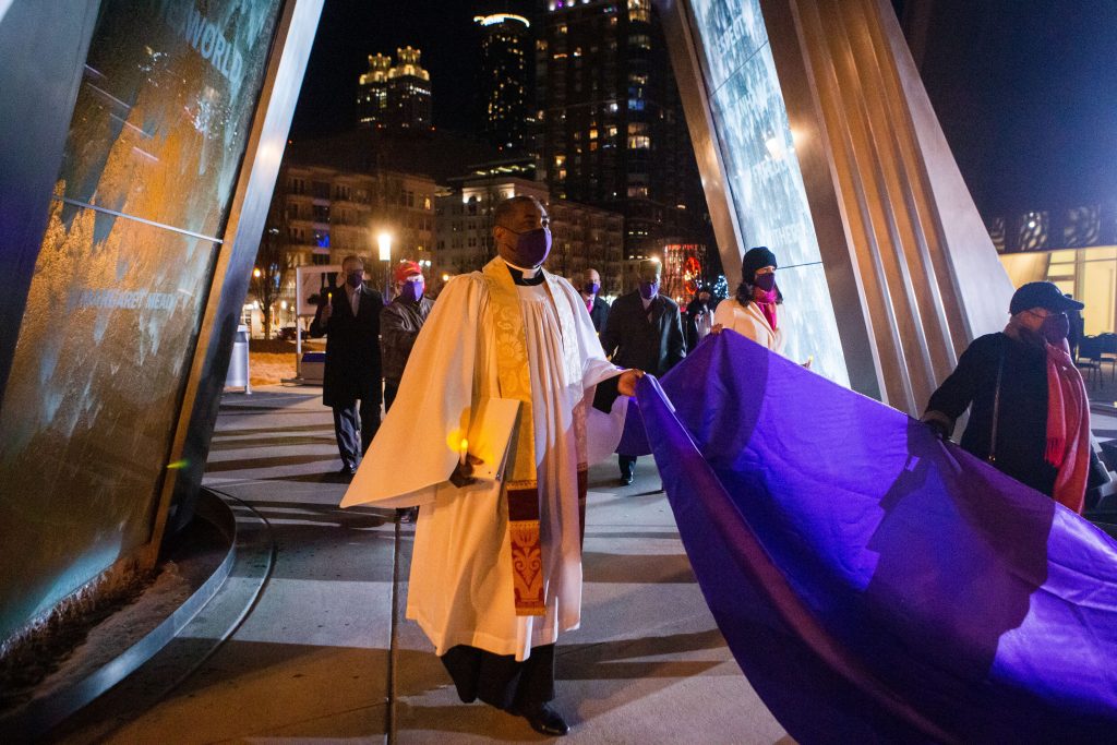 Atlanta Faith Leaders Pray for Peace after Testing Year - About Islam