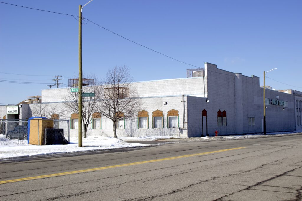 Helping Less Fortunate, Islamic Free Clinic Thrives in Detroit - About Islam